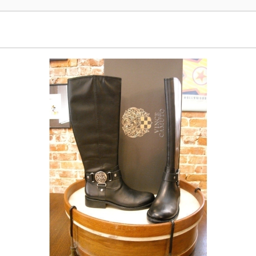 NEW VINCE CAMUTO EQUESTRIAN GENUINE LEATHER BOOTS SIZE 6
